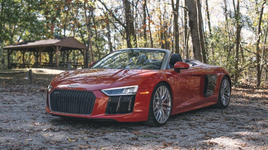  Audi R8 Spyder V10 2017 года  (NA) (фото 23 из 51)